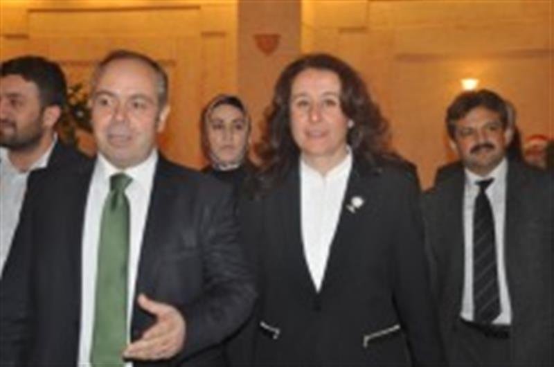 Demir Leydi'nin Ayak Sesleri