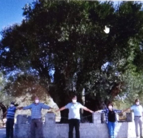 “ONLAR VATANA DÜŞMAN !”