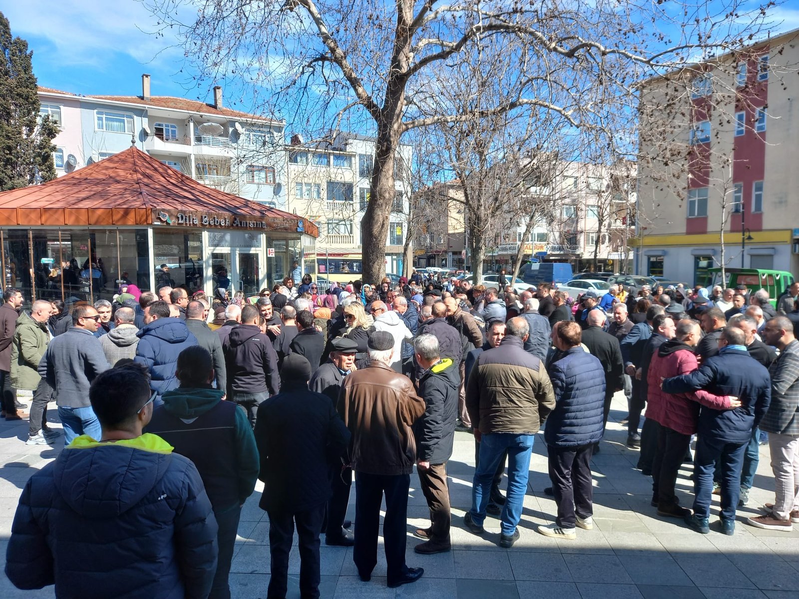 Son Yolculuğunda Yalnız Bırakmadık…